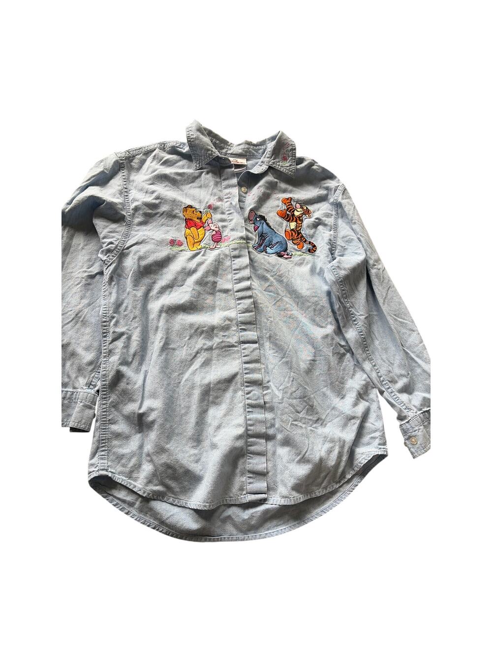 VTG DISNEY STORE Pooh Chambray Button Up